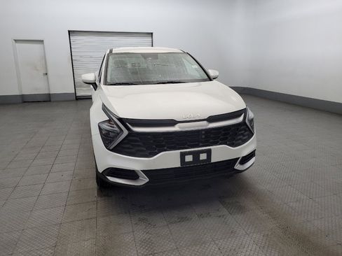 Used 2023 Kia Sportage LX image 14
