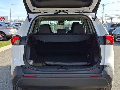 Certified 2024 Toyota RAV4 XLE image 31