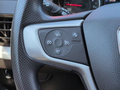 Used 2024 GMC Terrain SLE w/ Driver Convenience Package FWD image 24