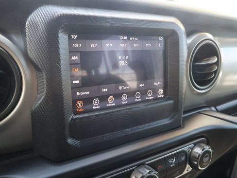 Used 2020 Jeep Wrangler Unlimited Sport S image 23