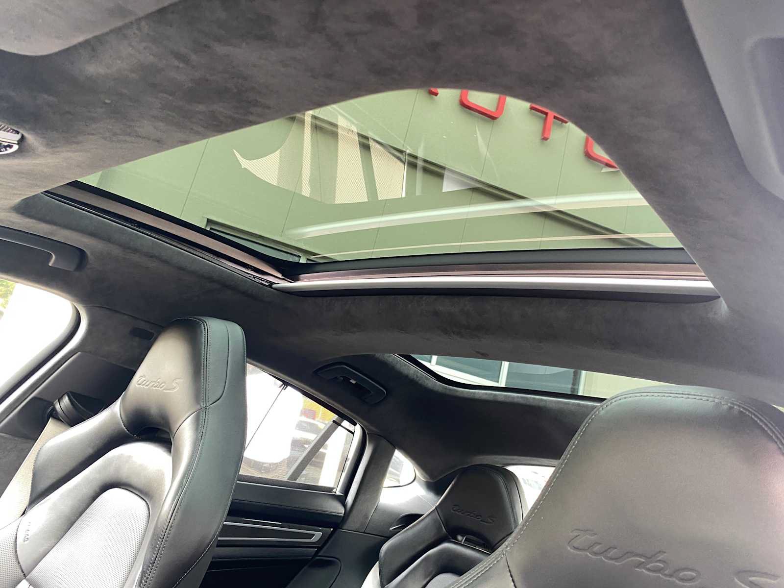 Used 2018 Porsche Panamera Turbo S AWD/4WD image 34