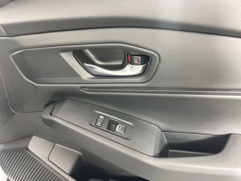 Used 2025 Honda Accord SE image 9