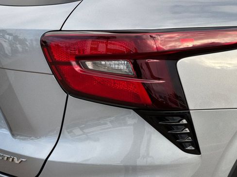 Used 2024 Chevrolet Trax ACTIV w/ Sunroof Package image 25