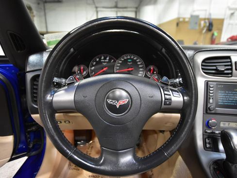 Used 2007 Chevrolet Corvette Convertible w/ Preferred Equipment Group image 24