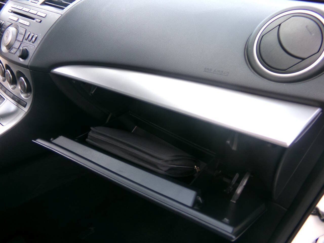 Used 2010 MAZDA MAZDA3 s Grand Touring FWD image 11