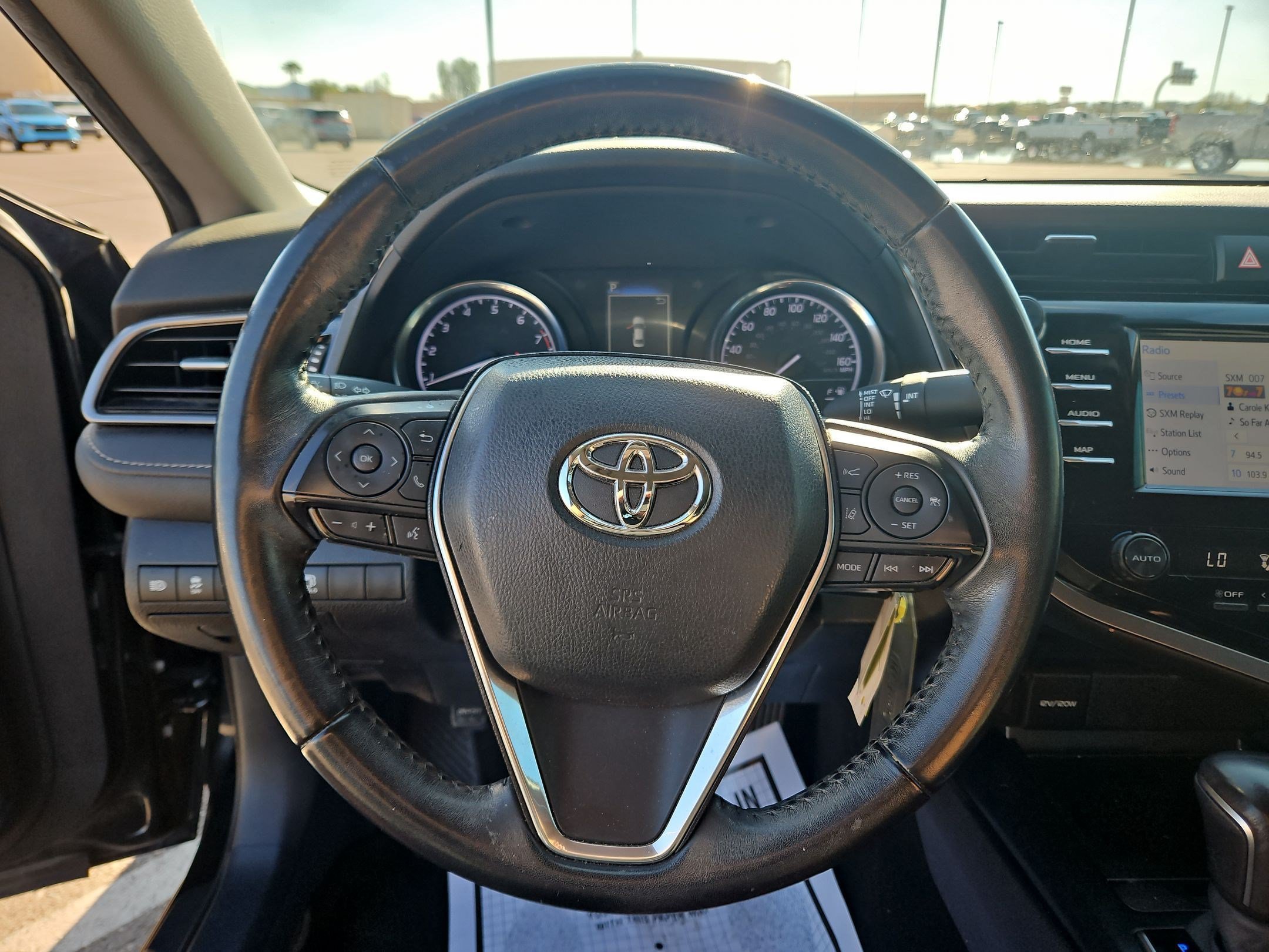 Used 2020 Toyota Camry SE FWD image 15