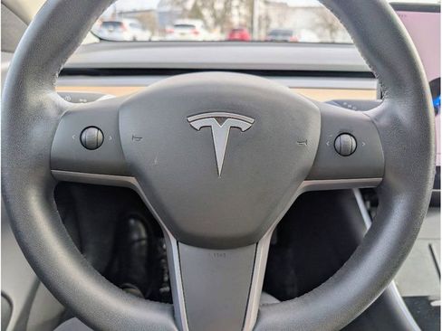 Used 2020 Tesla Model 3 Long Range image 19