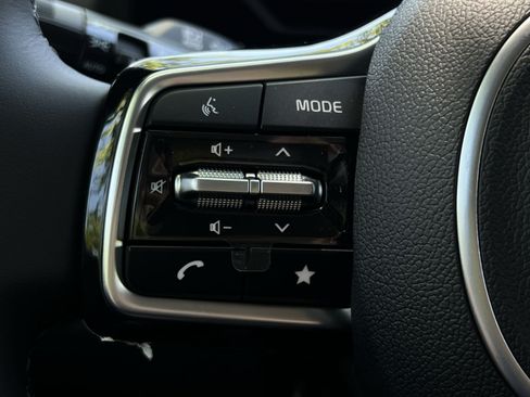 New 2026 Kia Carnival SX FWD image 29