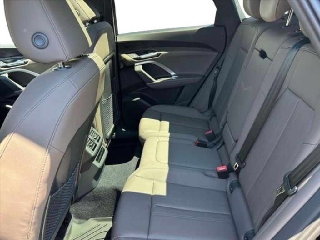 New 2026 Audi Q5 Premium AWD/4WD image 20
