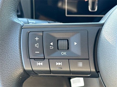 New 2026 Nissan Kicks SV image 30