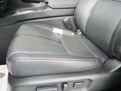 Used 2025 Honda Ridgeline TrailSport image 11