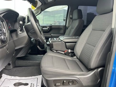 Used 2022 Chevrolet Silverado 1500 Custom Trail Boss w/ LPO, Dark Essentials Package image 19