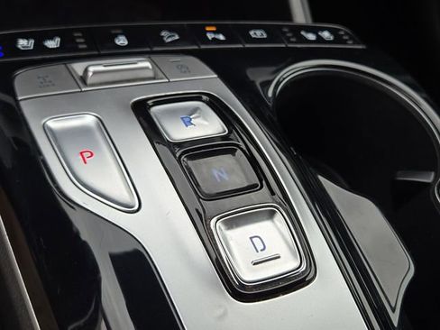 Certified 2024 Hyundai Tucson Limited AWD/4WD image 13