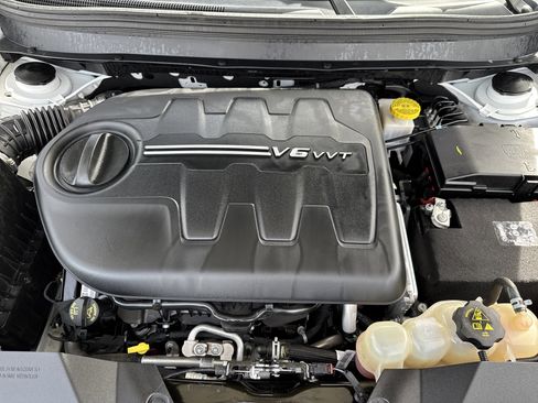 Used 2020 Jeep Cherokee Limited image 20