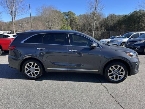 Used 2019 Kia Sorento SX image 8