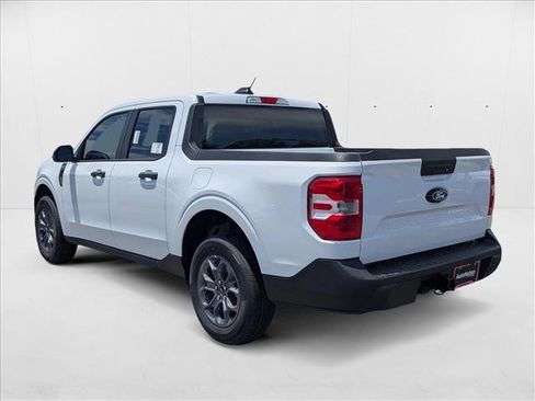 New 2025 Ford Maverick XLT w/ Equipment Group 302A image 9
