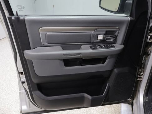 Used 2016 RAM 1500 Big Horn AWD/4WD image 13