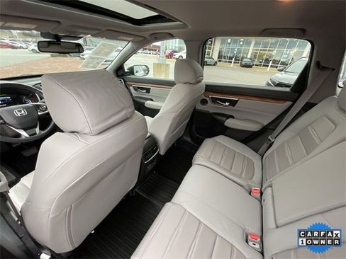 Used 2022 Honda CR-V Touring image 18