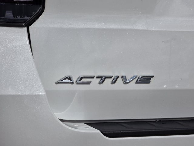 Used 2025 Ford Explorer Active w/ Active Comfort Package RWD image 35