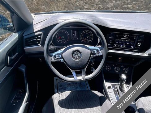 Used 2021 Volkswagen Jetta S w/ Driver Assistance Package FWD image 5