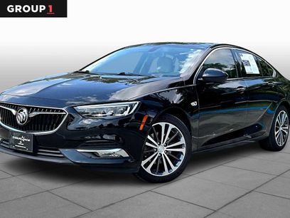Used 2018 Buick Regal Preferred w/ Driver Confidence Package #1