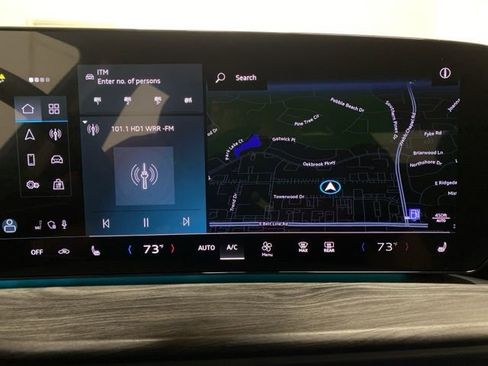 Used 2025 Audi Q5 Premium w/ Convenience Package image 41