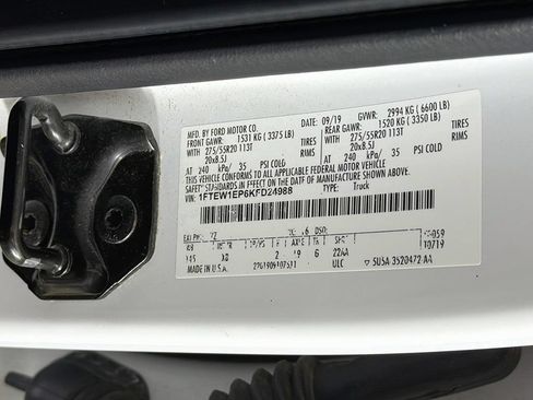 Used 2019 Ford F150 XLT w/ Equipment Group 302A Luxury AWD/4WD image 39