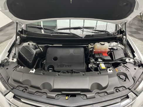 Certified 2023 Chevrolet Traverse LT image 29