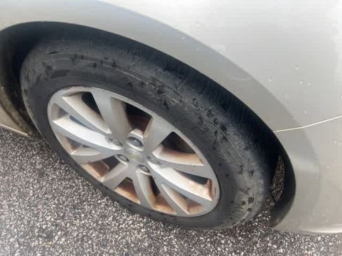 Used 2015 Chevrolet Malibu LT image 6