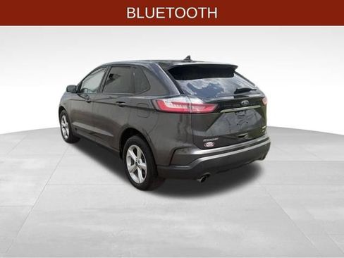 Used 2020 Ford Edge SE FWD image 5