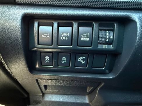 Used 2019 Subaru Forester Limited AWD/4WD image 12