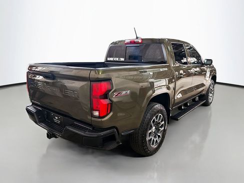 Used 2023 Chevrolet Colorado Z71 w/ Z71 Convenience Package 2 AWD/4WD image 9