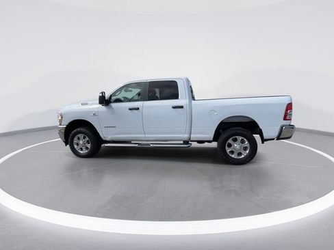 Certified 2024 RAM 2500 Big Horn w/ Off Road Package AWD/4WD image 5
