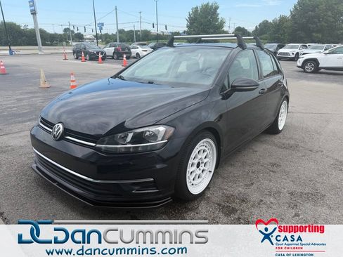 Used 2019 Volkswagen Golf S FWD image 1