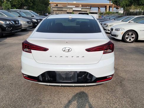 Used 2020 Hyundai Elantra Value Edition FWD image 7