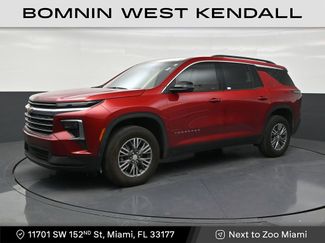 Used 2025 Chevrolet Traverse LT FWD video 1