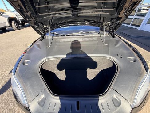 Used 2021 Tesla Model S Plaid image 37
