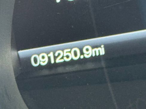 Used 2020 Ford Edge SEL image 19