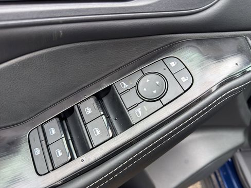 New 2026 Nissan Rogue SV image 12