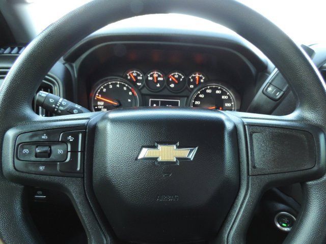 Used 2024 Chevrolet Silverado 1500 Custom w/ Turbomax Blackout Package RWD image 29