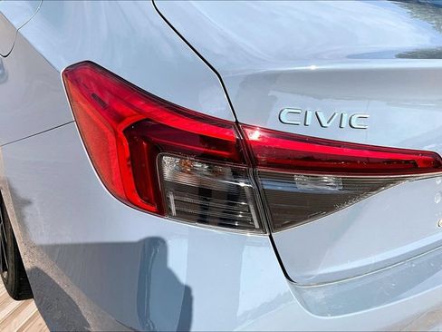 Used 2023 Honda Civic Sport image 24