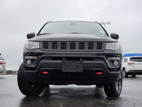 Used 2018 Jeep Compass Trailhawk w/ Cold Weather Group AWD/4WD image 8
