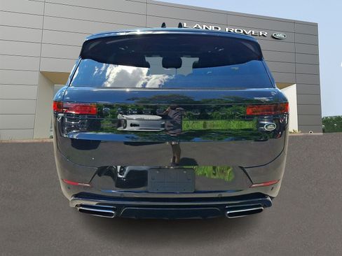Used 2023 Land Rover Range Rover Sport SE Dynamic AWD/4WD image 7