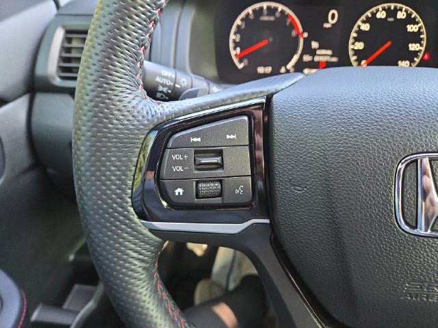Used 2025 Honda Ridgeline Black Edition image 20
