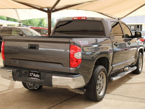 Used 2016 Toyota Tundra SR5 image 11