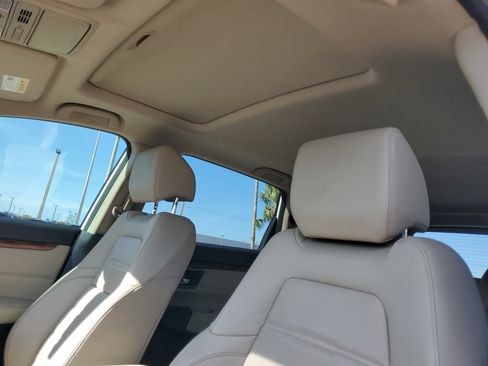 Used 2017 Honda CR-V Touring image 22