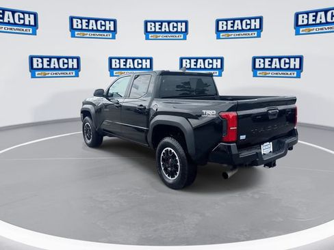 Used 2024 Toyota Tacoma TRD Off-Road AWD/4WD image 6