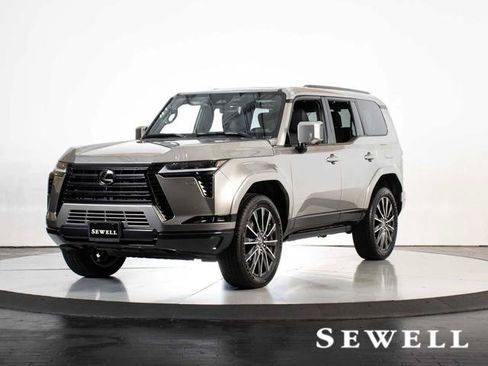 Certified 2026 Lexus GX 550 w/ Accessory Package (2T) AWD/4WD image 1