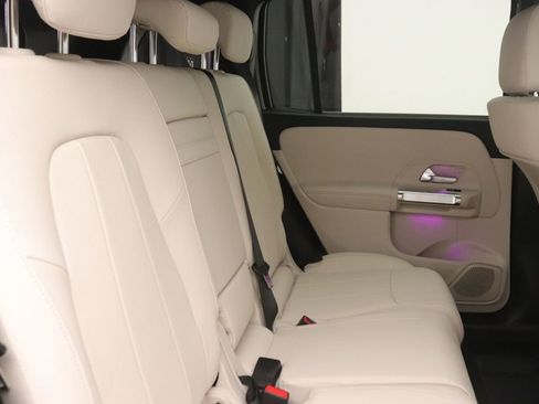 New 2026 Mercedes-Benz GLB 250 image 10