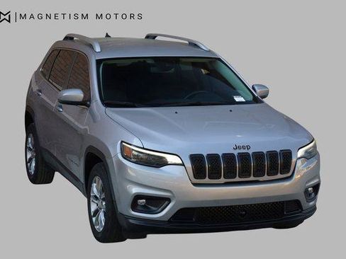 Used 2021 Jeep Cherokee Latitude Lux FWD image 7